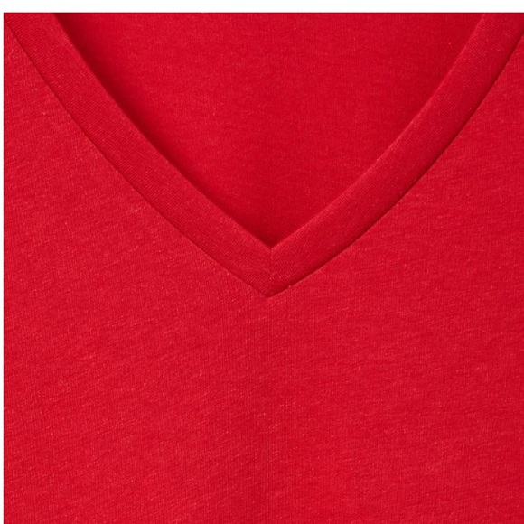 NEW torrid V neck red top - Picture 3 of 8